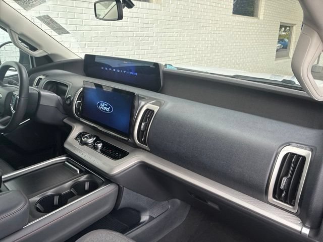Certified 2025 Ford Expedition Active RWD image 51
