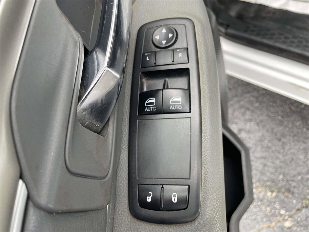 Used 2019 RAM 1500 Tradesman w/ Power & Remote Entry Group image 15