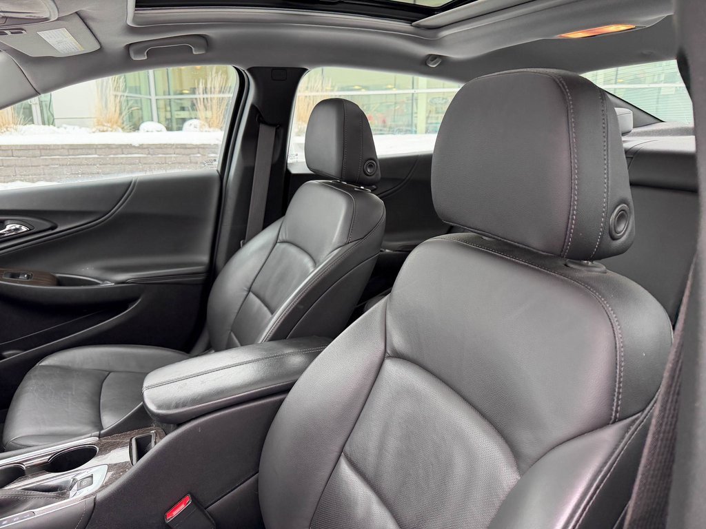 Used 2024 Chevrolet Malibu LT image 9