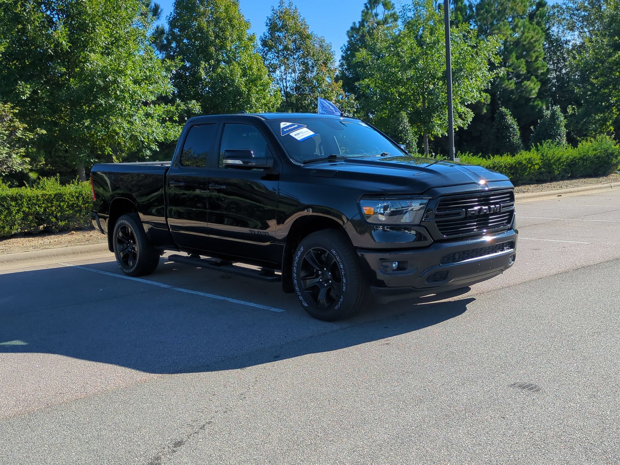 Used 2021 RAM 1500 Big Horn AWD/4WD image 1