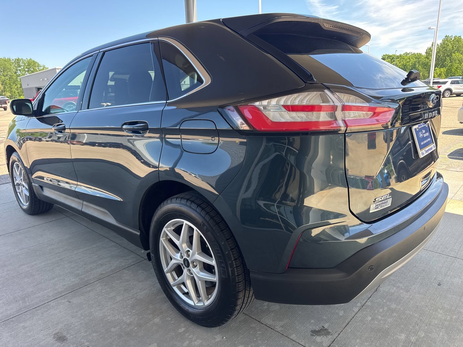 Certified 2024 Ford Edge SEL w/ Convenience Package AWD/4WD image 5