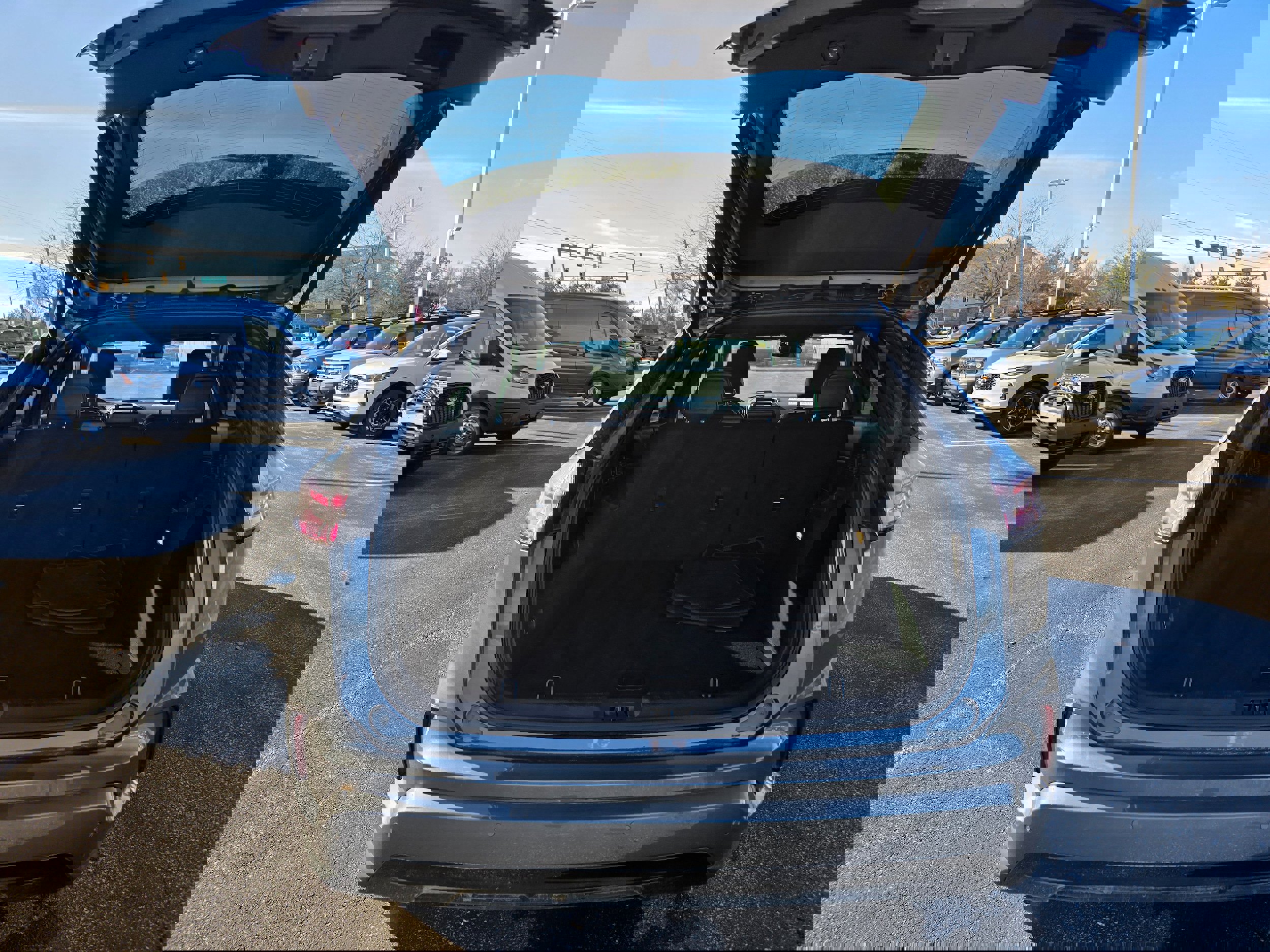 Certified 2024 Ford Edge ST-Line image 9