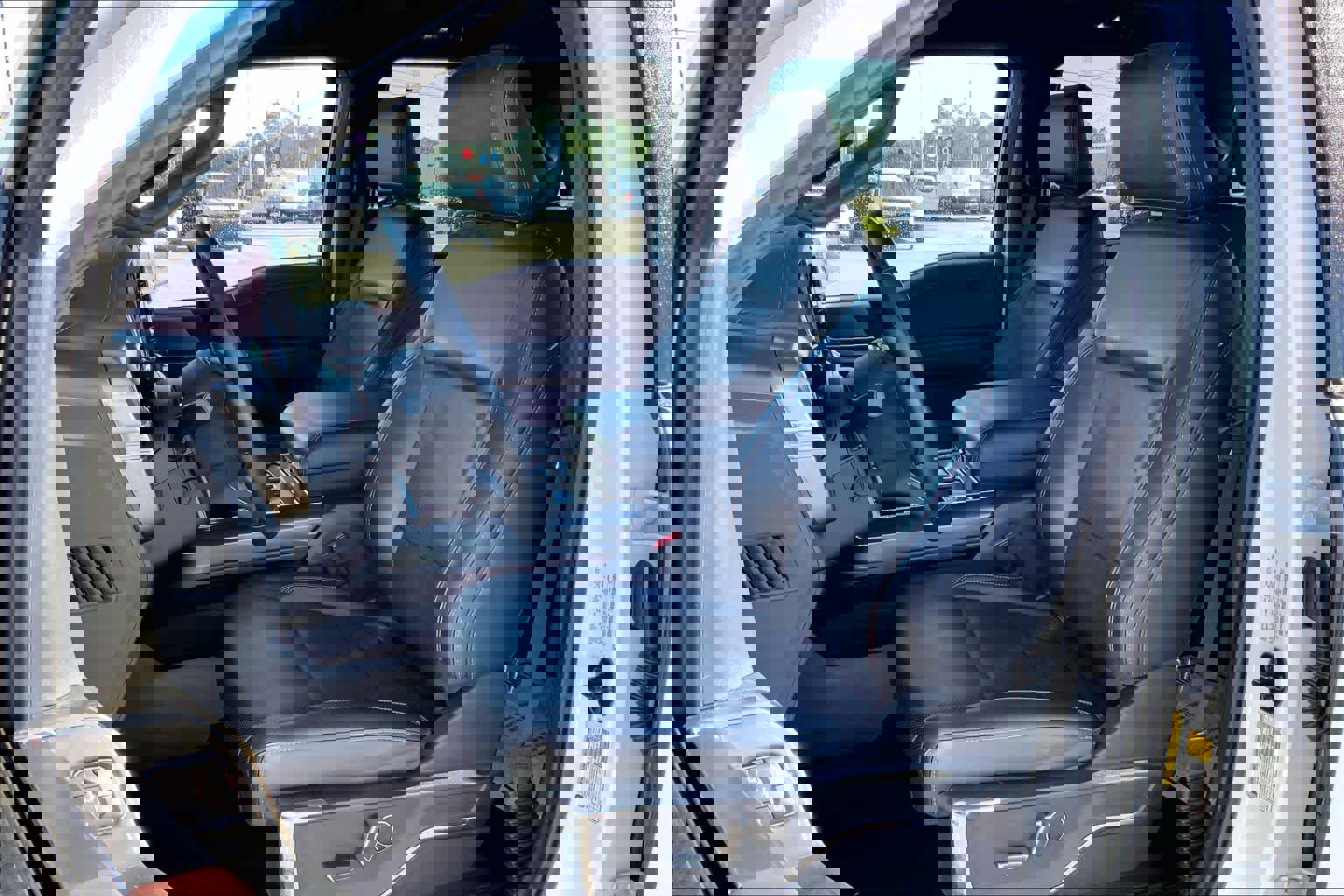 Certified 2023 Ford F150 Lariat w/ Equipment Group 502A High image 9