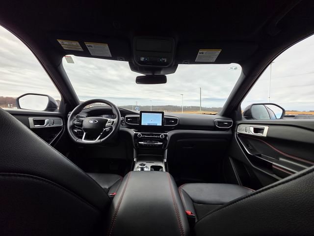 Certified 2023 Ford Explorer ST-Line image 42