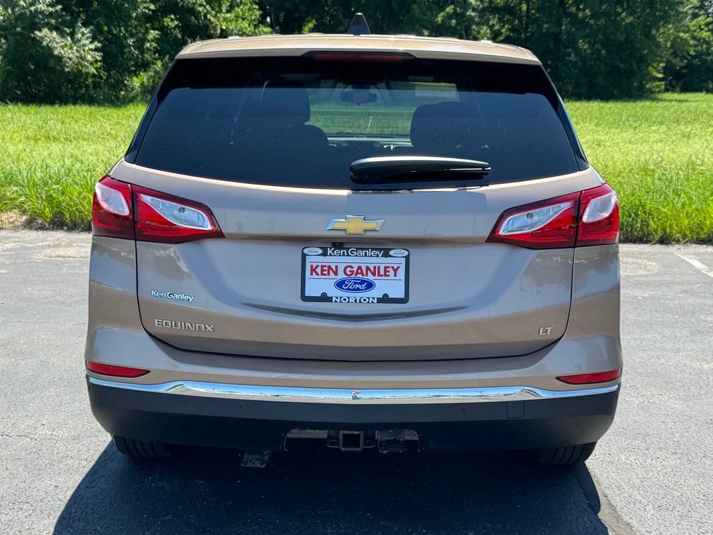 Used 2019 Chevrolet Equinox LT w/ Driver Convenience Package FWD image 10