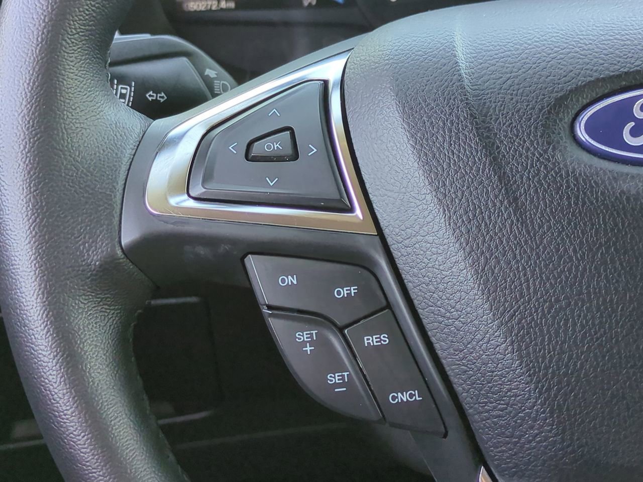 Certified 2023 Ford Edge SEL image 24