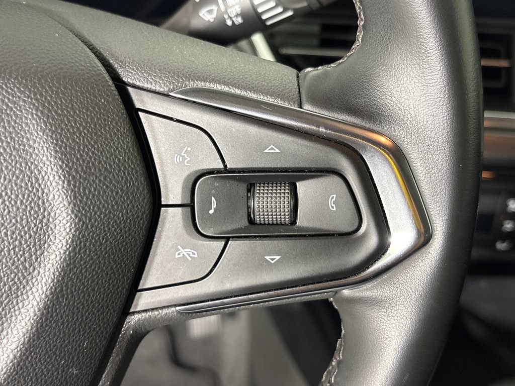 Used 2024 Chevrolet Trax ACTIV w/ Sunroof Package FWD image 19