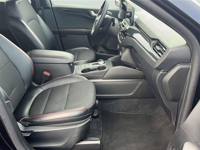 Certified 2026 Ford Escape ST-Line AWD/4WD image 13