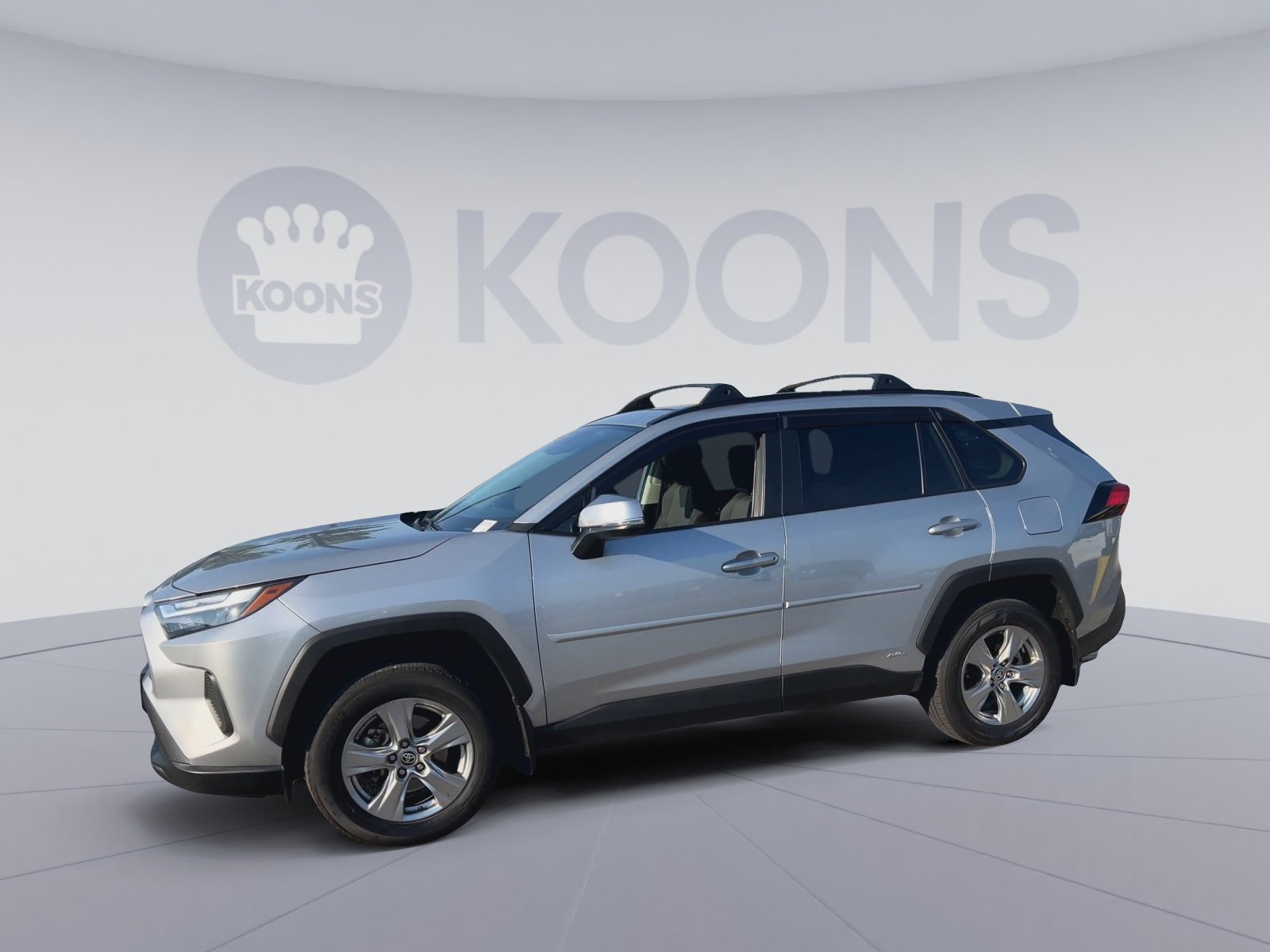 Used 2024 Toyota RAV4 XLE w/ Convenience Package AWD/4WD image 7