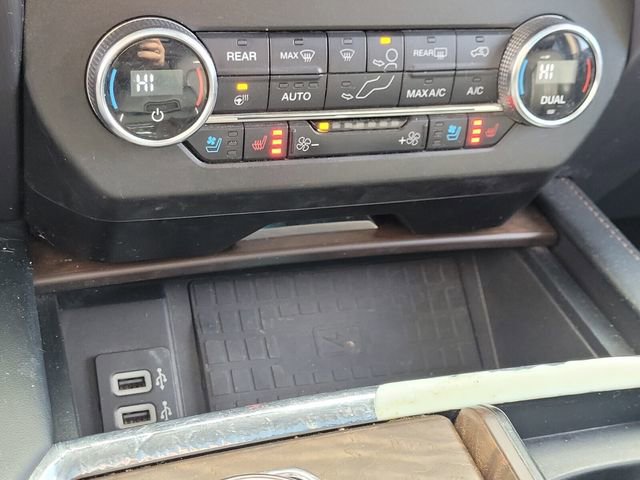 Certified 2019 Ford Expedition Platinum RWD image 25