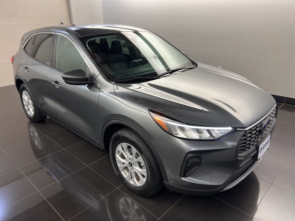 Certified 2024 Ford Escape Active image 5
