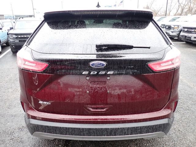 Certified 2024 Ford Edge SEL AWD/4WD image 5
