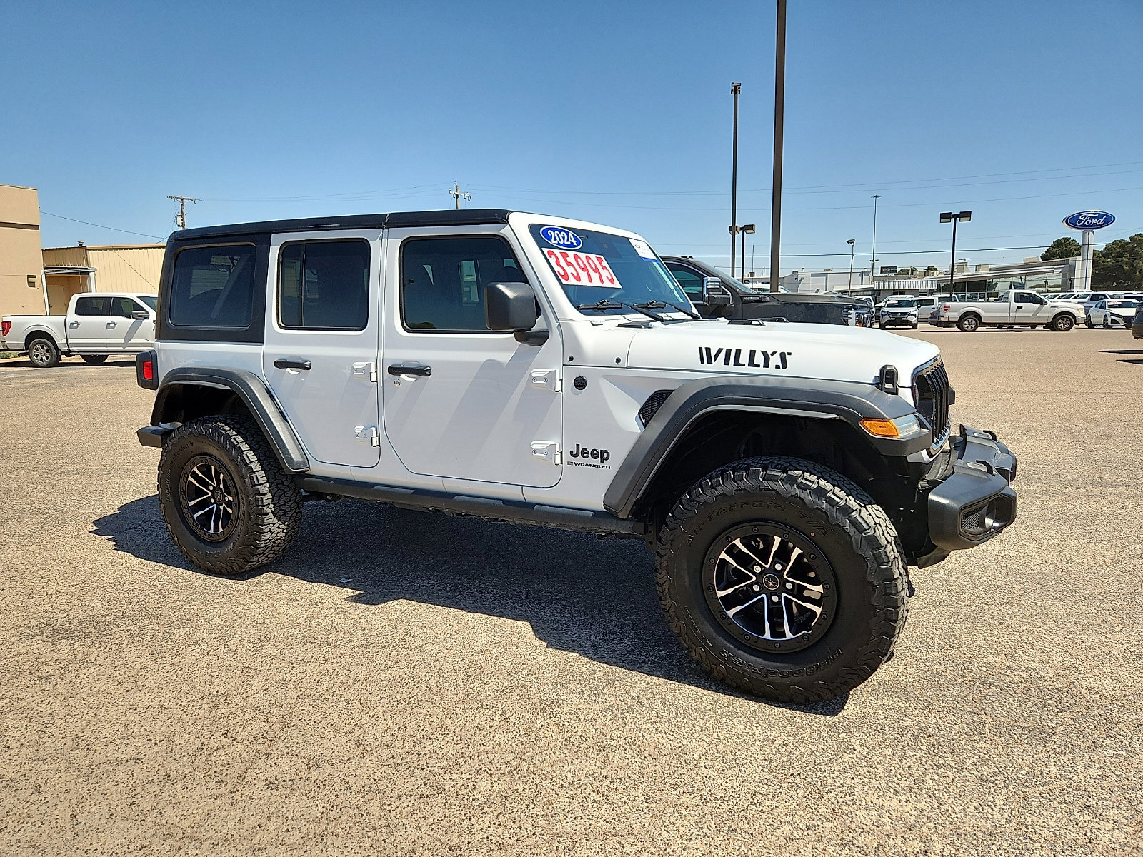 Used 2024 Jeep Wrangler Willys image 7