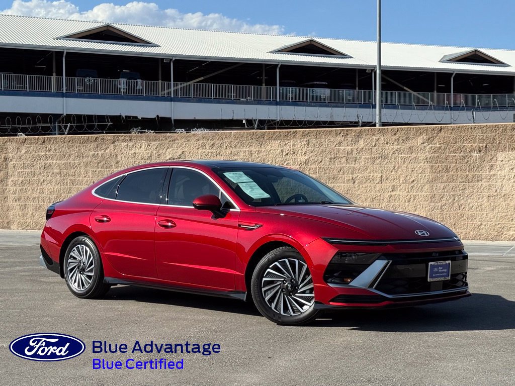 Used 2025 Hyundai Sonata Limited