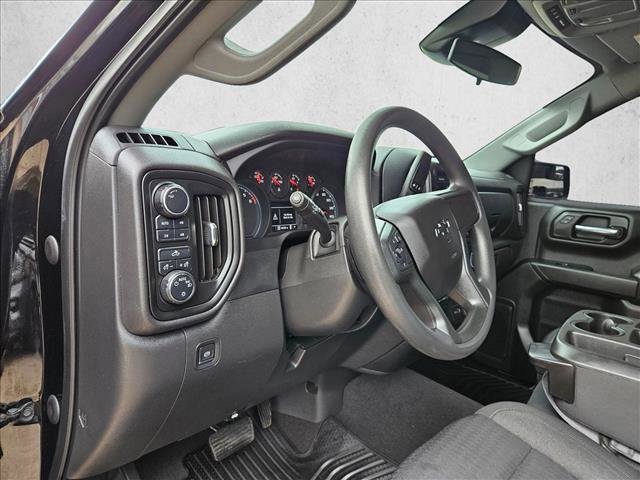 Used 2022 Chevrolet Silverado 1500 Custom Trail Boss AWD/4WD image 9
