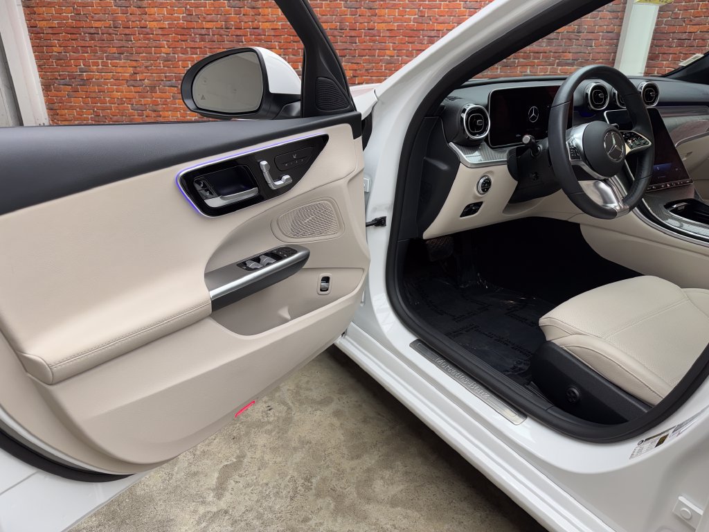 Used 2024 Mercedes-Benz C 300 4MATIC Sedan image 10