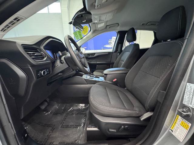 Certified 2024 Ford Escape Active AWD/4WD image 12