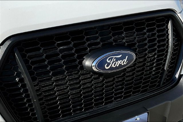 Certified 2025 Ford Transit 250 148 High Roof Extended w/ Load Area Protection Package RWD image 32