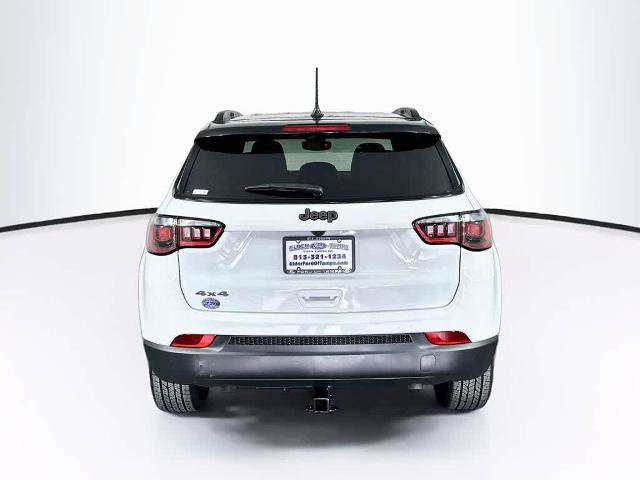 Used 2024 Jeep Compass Latitude w/ Altitude Special Edition AWD/4WD image 5