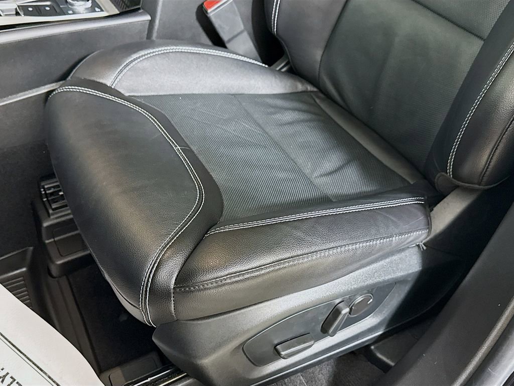 Certified 2023 Ford Explorer ST w/ Equipment Group 401A image 20