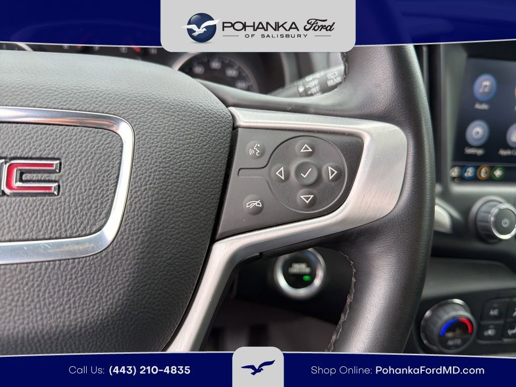 Used 2024 GMC Terrain SLT FWD image 17