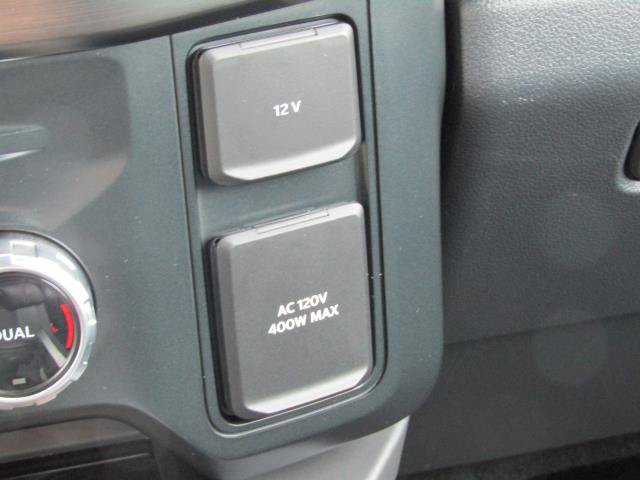 Certified 2023 Ford F350 Lariat w/ Lariat Ultimate Package AWD/4WD image 32