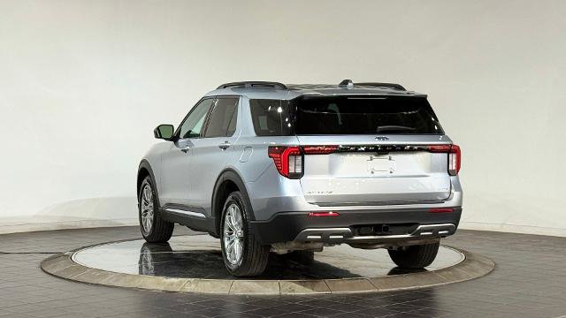 Certified 2025 Ford Explorer Active w/ Active Comfort Package image 6