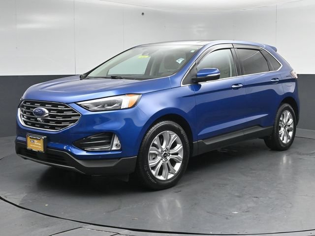 Certified 2023 Ford Edge Titanium w/ Equipment Group 301A AWD/4WD image 3