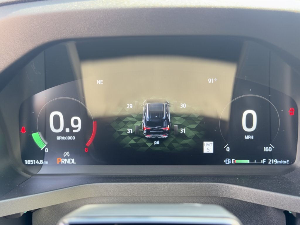 Certified 2025 Ford Explorer ST-Line w/ Premium Package RWD image 26