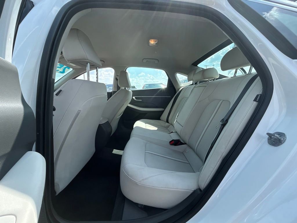 Used 2025 Hyundai Sonata SEL FWD image 25