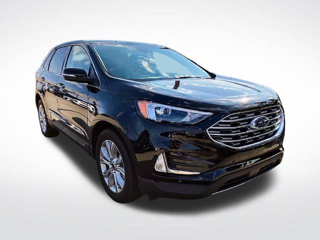 Certified 2024 Ford Edge Titanium AWD/4WD image 8