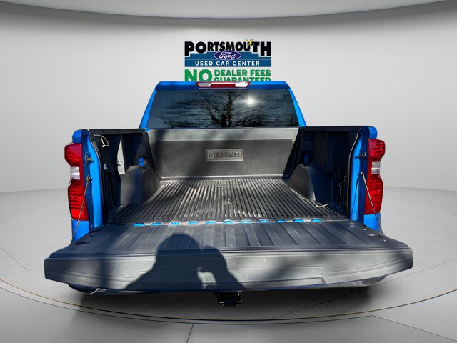 Used 2025 Chevrolet Silverado 1500 LT AWD/4WD image 12