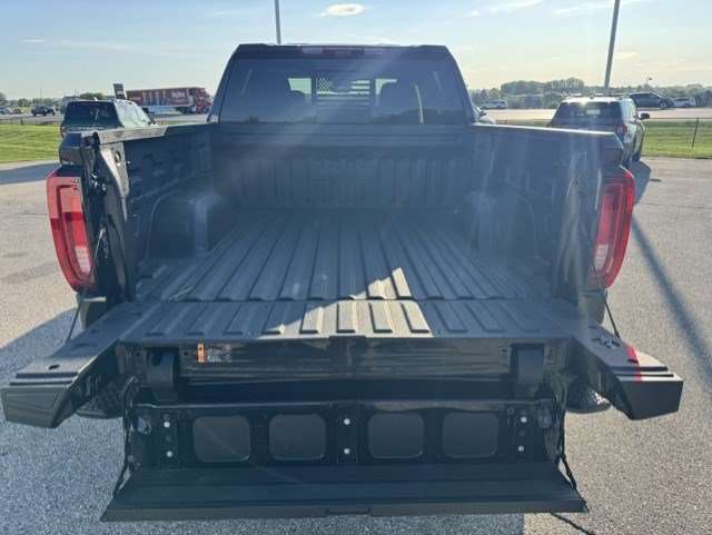 Used 2026 GMC Sierra 1500 Denali AWD/4WD image 11