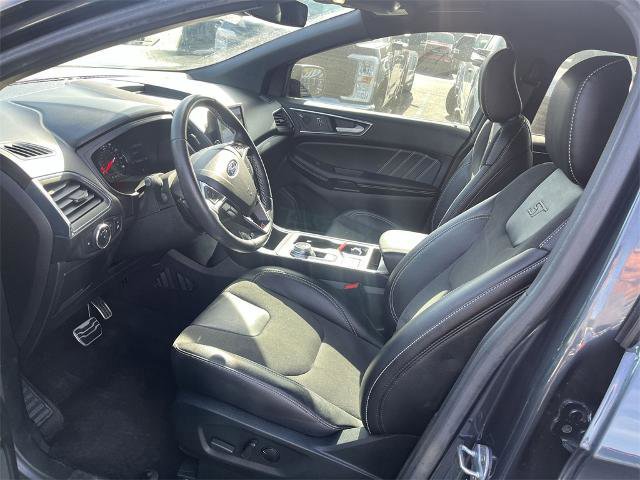 Certified 2022 Ford Edge ST image 14