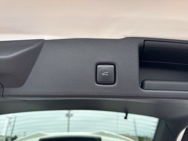 Certified 2024 Ford Escape ST-Line w/ Tech Pack #1 AWD/4WD image 7