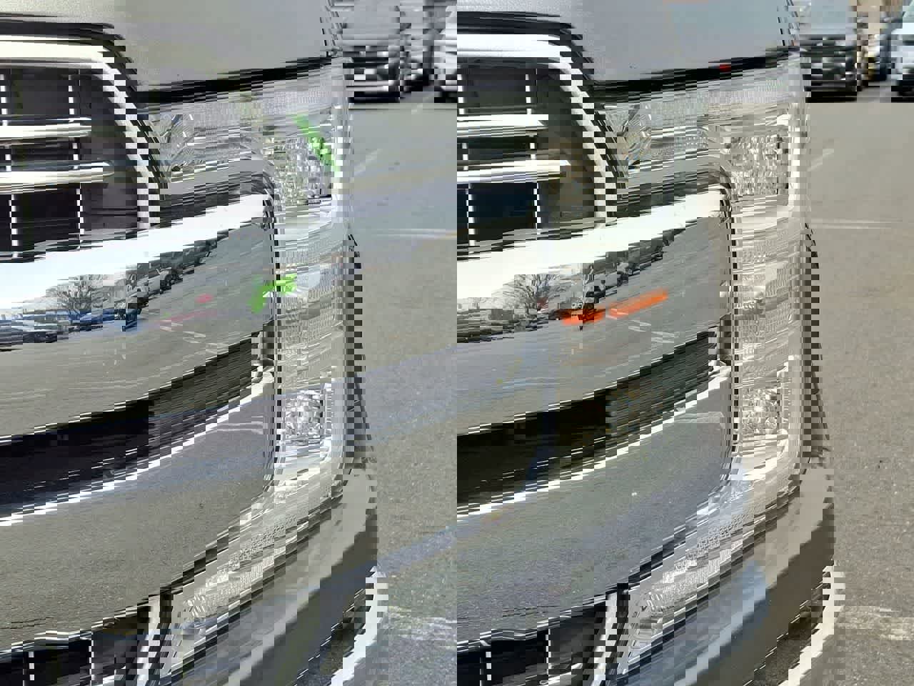 Certified 2019 Ford F150 Lariat w/ Equipment Group 502A Luxury image 30