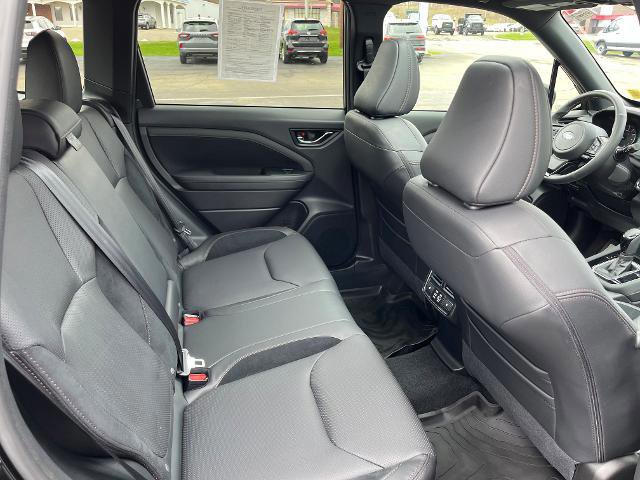 Used 2025 Subaru Forester Touring AWD/4WD image 9