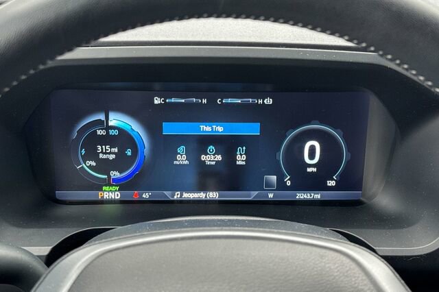 Certified 2024 Ford F150 Lightning Flash w/ Max Trailer Tow Package image 21