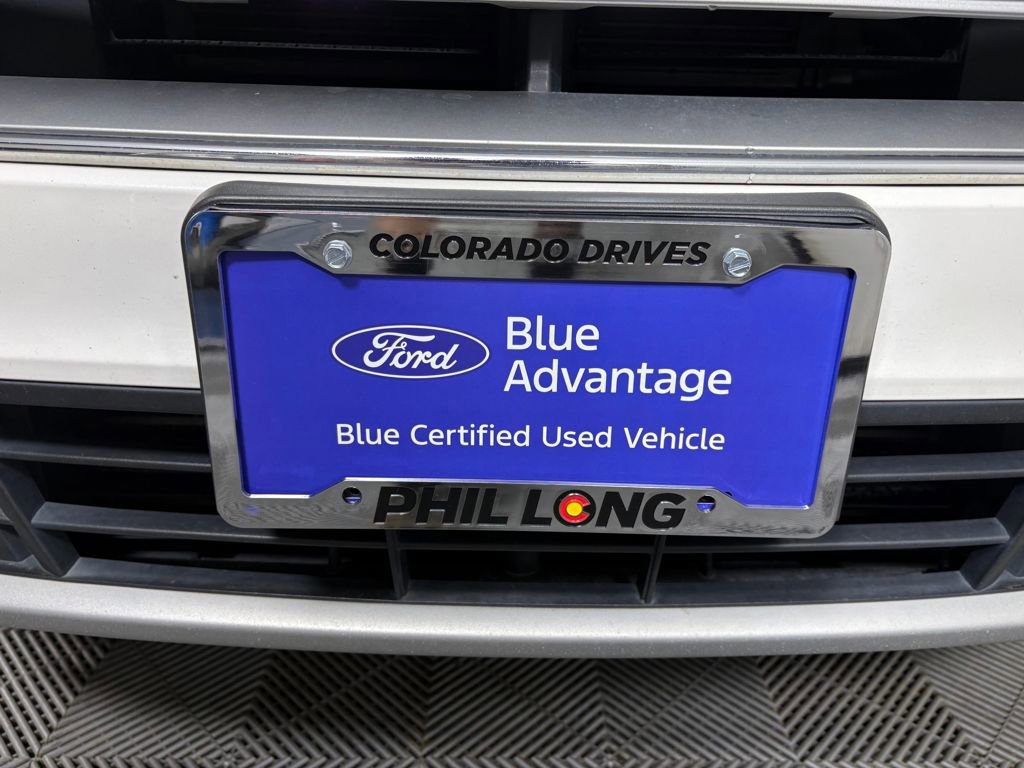 Certified 2017 Ford Escape Titanium w/ Equipment Group 301A image 8