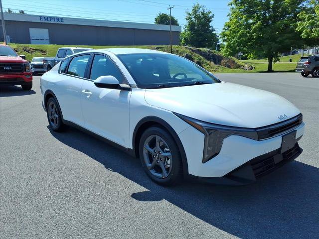 Used 2025 Kia K4 FWD image 6