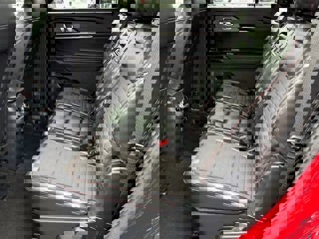 Certified 2025 Ford Explorer ST-Line w/ Premium Package image 23