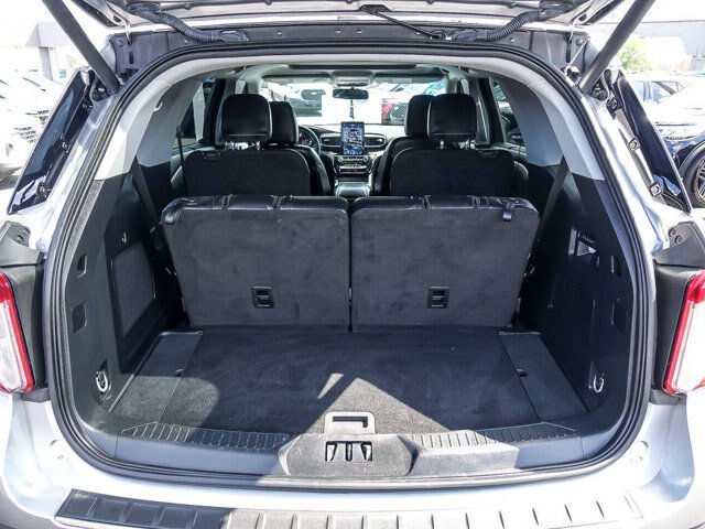 Certified 2023 Ford Explorer Limited w/ Limited Technology Package RWD image 25
