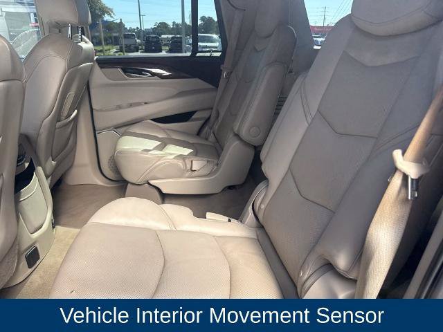 Used 2020 Cadillac Escalade Luxury AWD/4WD image 28