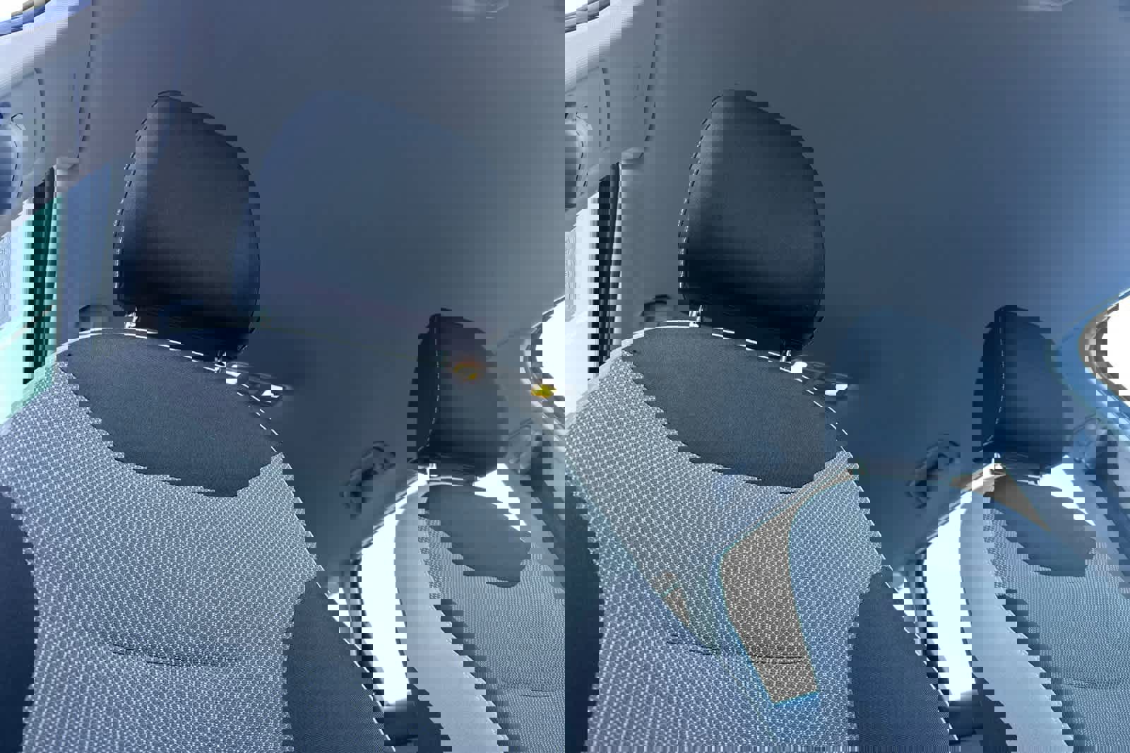 Used 2022 Volkswagen Taos S image 17