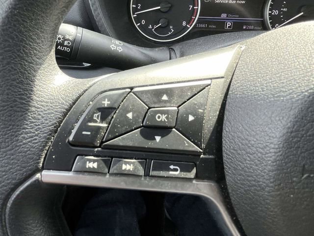 Used 2025 Nissan Sentra SV image 23