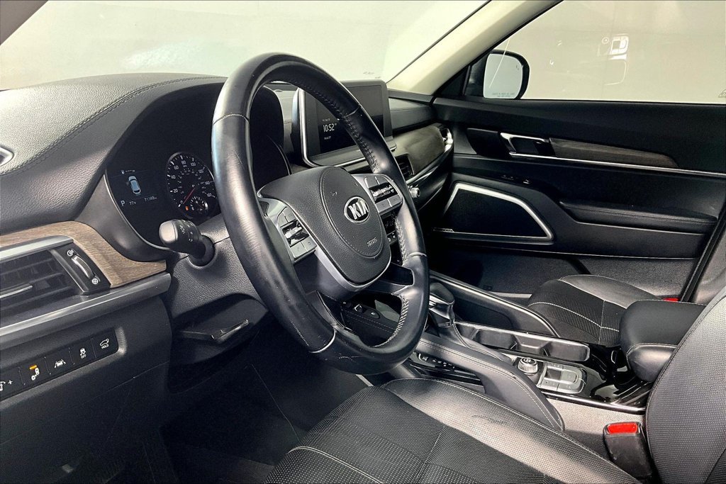 Used 2021 Kia Telluride EX w/ EX Premium Package FWD image 13