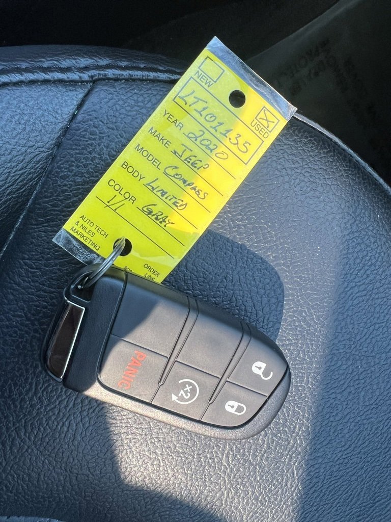 Used 2020 Jeep Compass Limited image 39