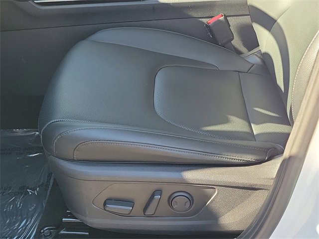 Used 2023 Kia Sportage EX image 14