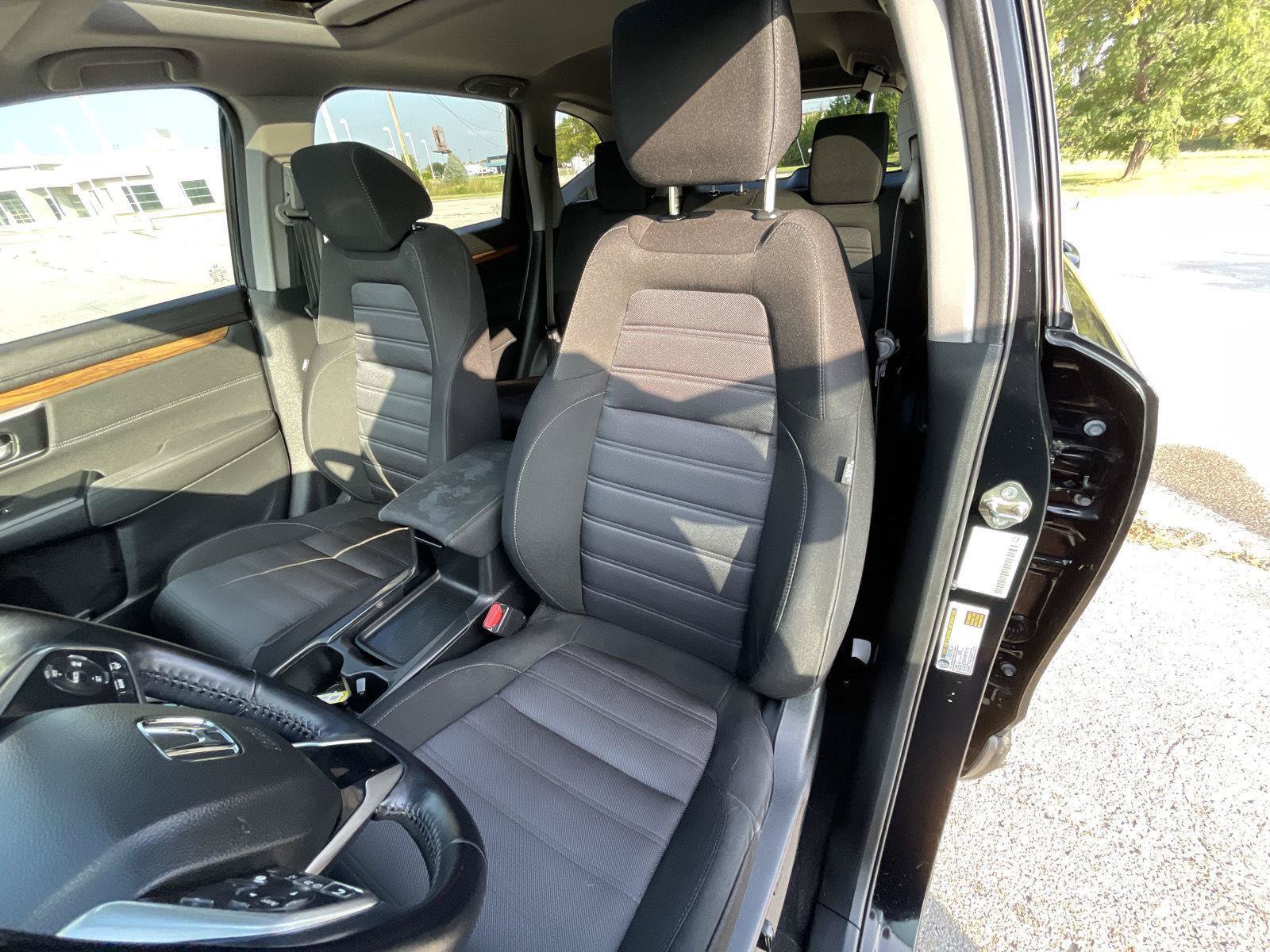 Used 2017 Honda CR-V EX image 17