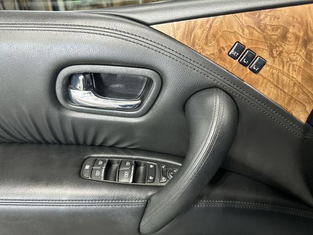 Used 2023 Nissan Armada SL w/ Captain's Chairs Package AWD/4WD image 19